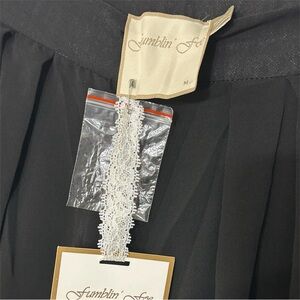 Fumblin' Foe Black Pleated Cropped Trousers Women's M NWT Avant Garde Style